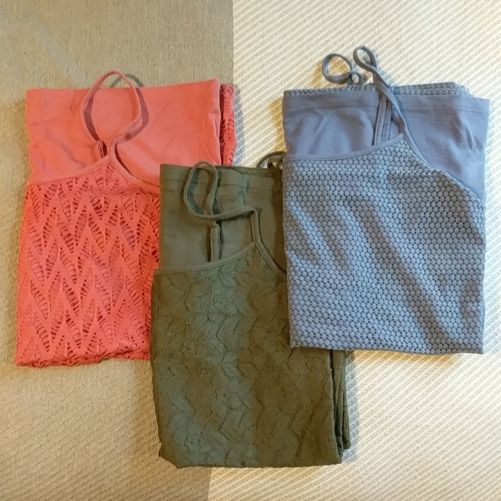 Loft textured Camisoles